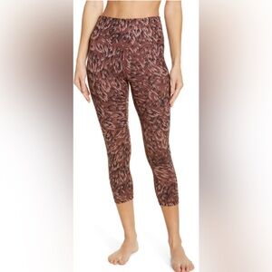 XXL Zella Workout Capri Leggings